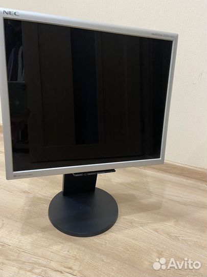 Монитор NEC multisync LCD1770GX