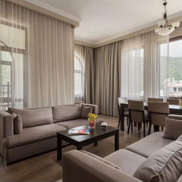 Таунхаус 395,7 м² на участке 2 сот.