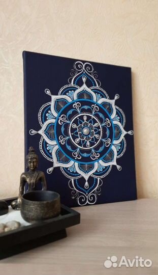 Картина акрилом на холсте Мандала
