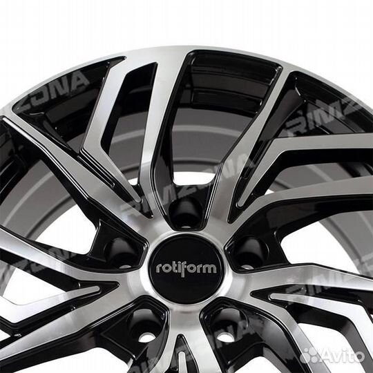 Литой диск sakura wheels R17 5x114.3