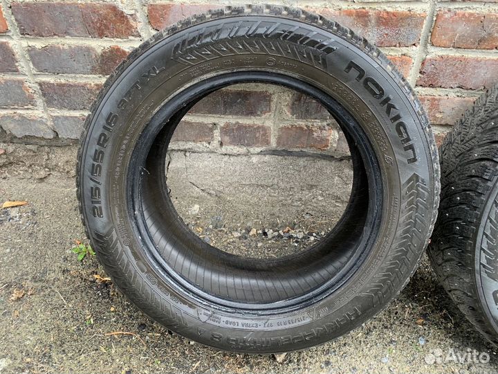 Nokian Tyres Hakkapeliitta 8 215/55 R16 97T