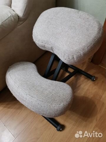 Коленный стул для школьника