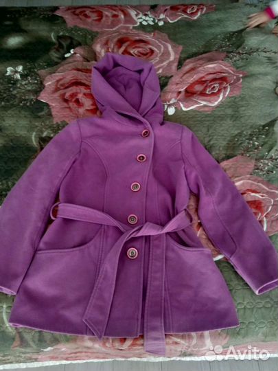 Пальто осеннее