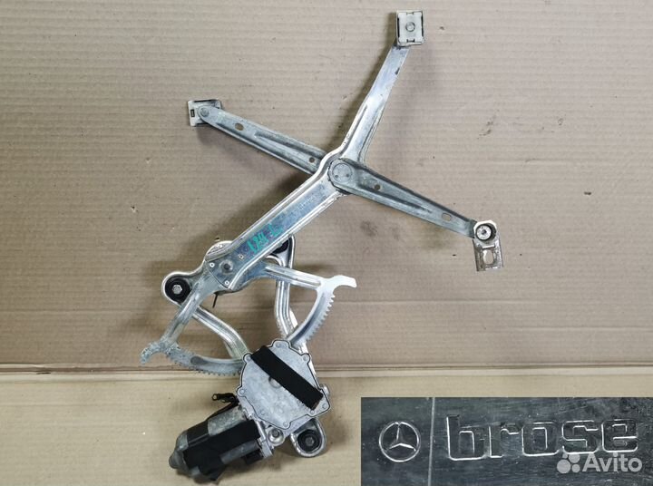 Стеклоподъемник электрический левый Mercedes W124
