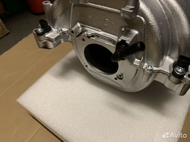 Впускной коллектор M272 Mercedes W164 W221 W211