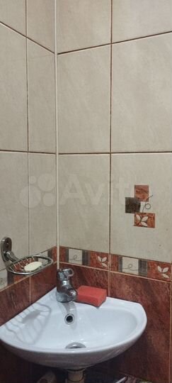 3-к. квартира, 81 м², 2/5 эт.