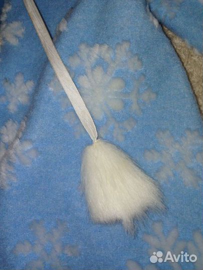 Сказочно-нежный костюм Снегурочки на девочку