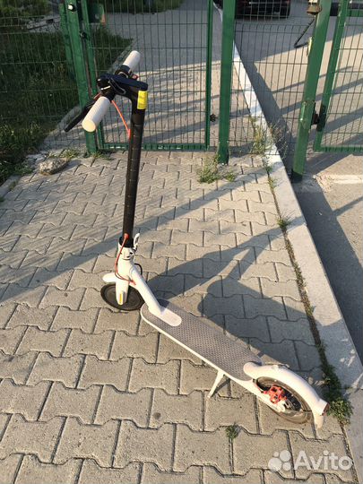 Электросамокат Mi Scooter 3