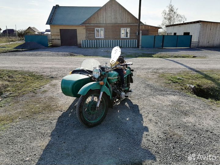 Мотоцикл Урал м67