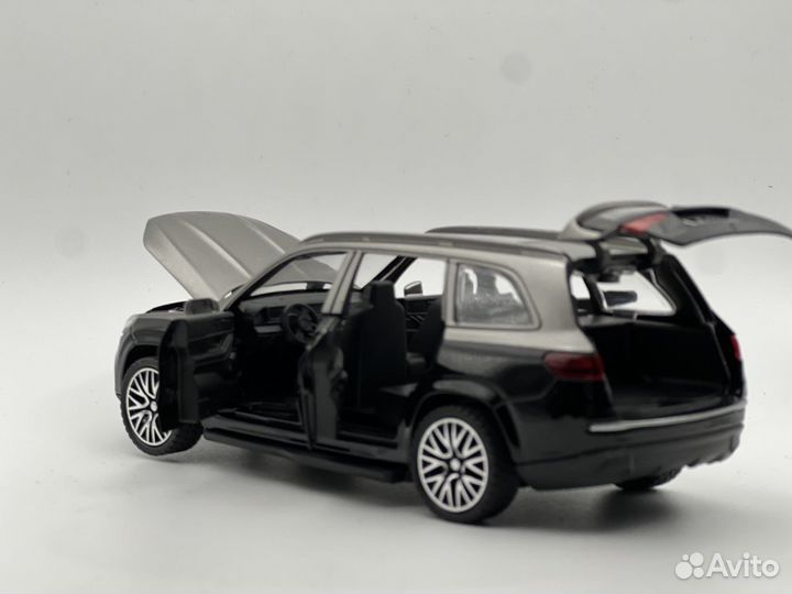 Машинка металлическая Mercedes-Maybach GLS 1:32