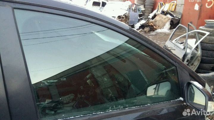 Стекло пер. правое Форд Фокус 2 /Ford Focus ll