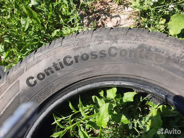 Continental ContiCrossContact LX 215/65 R16