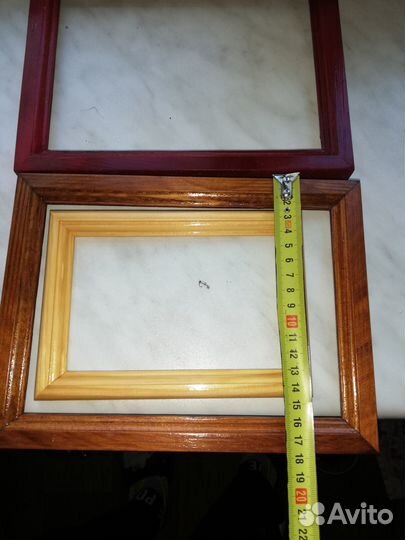Рамки деревянные без стекла. 6 бол и 30 мал