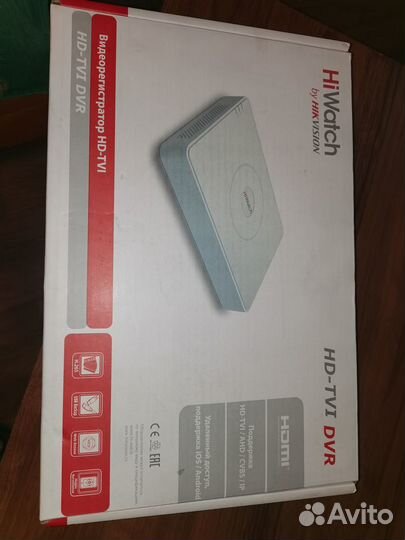 Видеорегистратор HiWatch DS-H216Q