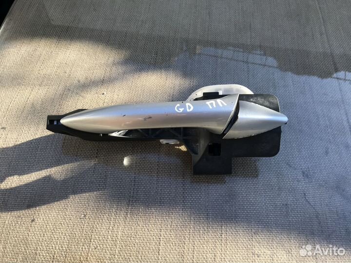 Hyundai I30 ручка передняя левая