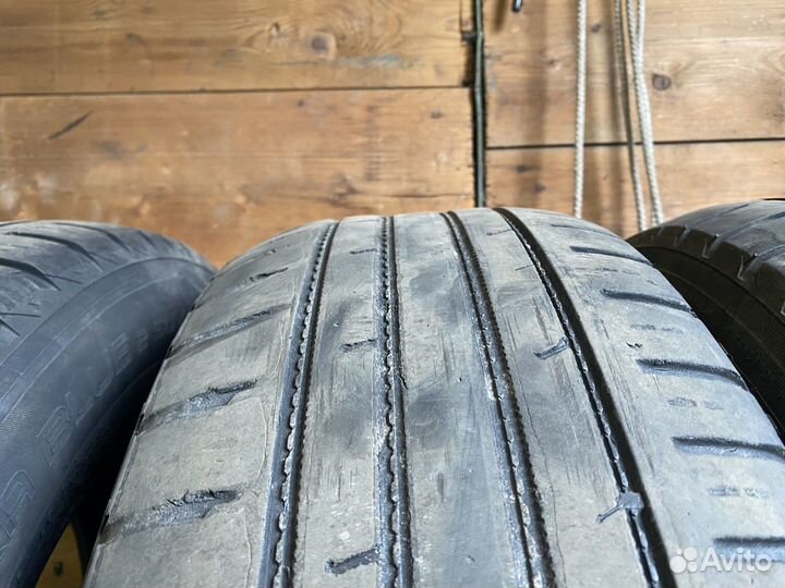 Nokian Tyres Hakka Blue 2 SUV 215/65 R16