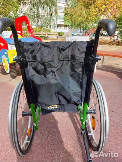 Активная детская инвалидная коляска youngster 3