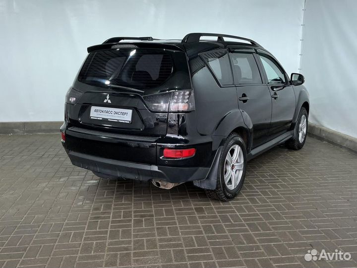 Mitsubishi Outlander 2.0 CVT, 2010, 200 601 км