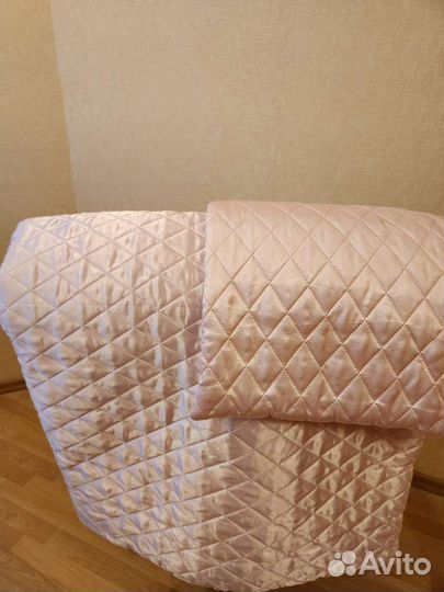 Новые атласные детские одеяло и подушка роз. цвета