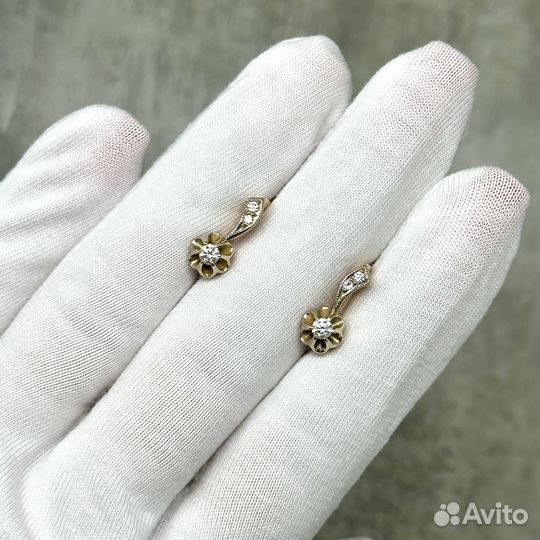 Золотые серьги тюльпаны 585 бриллианты 0,23 ct