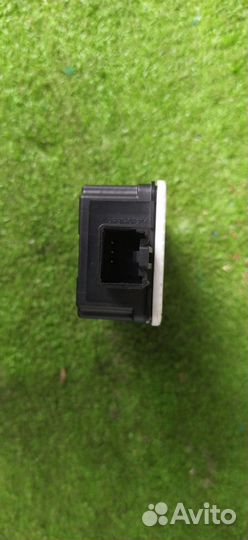 Блок иммобилайзера Volvo V70 B4204T7 2011