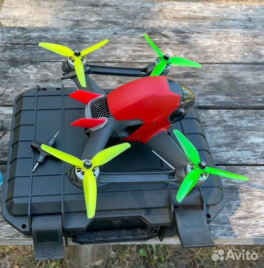 DJI FPV (Racer) прокаченый, Fly More Kit, пропы