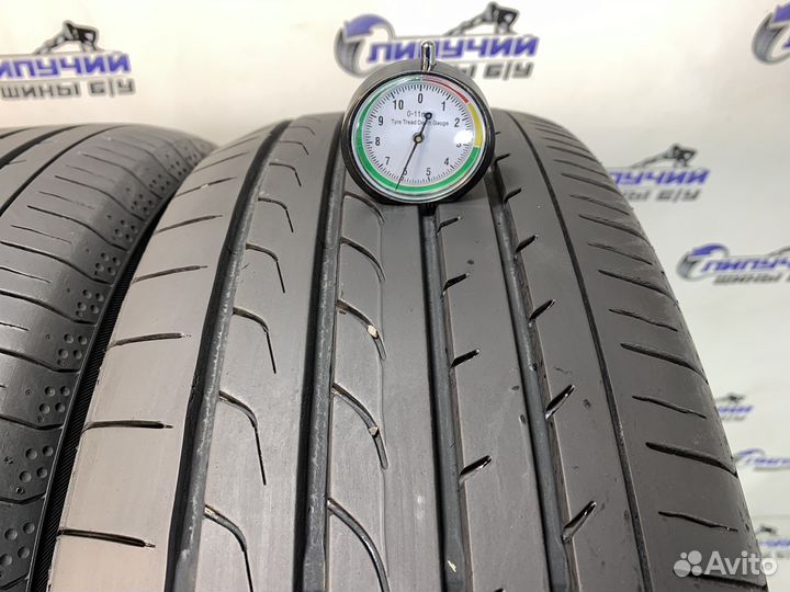 Yokohama BluEarth RV-02 215/60 R16 95H