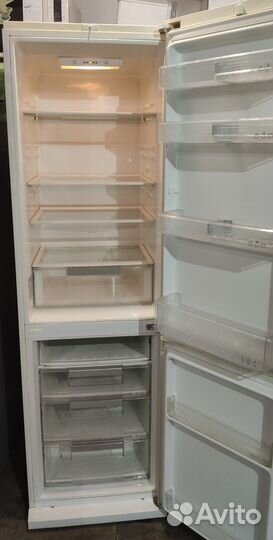 Холодильник lg