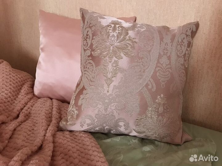 Комплект подушек декоративных (2 шт.)