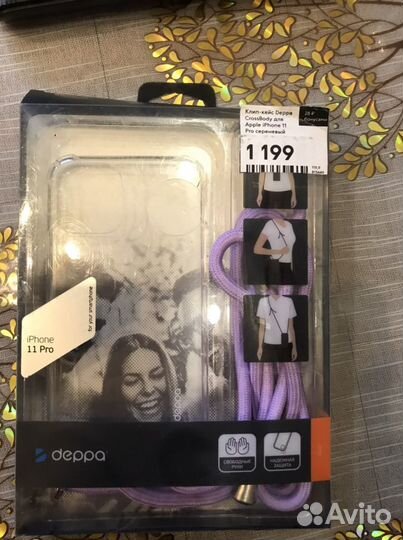 Чехол на iPhone 11