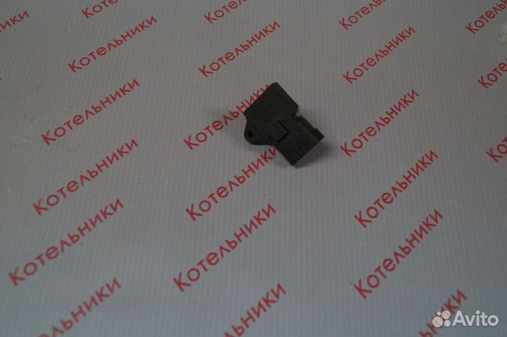 Nissan 22365-AX000 Датчик