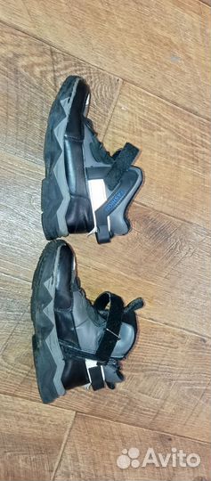 Ботинки демисезонные для мальчика 32 размер