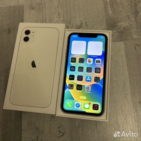 iPhone 11, 64 ГБ