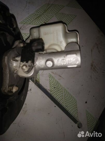 Главный тормозной цилиндр Skoda Yeti 1.4 2014