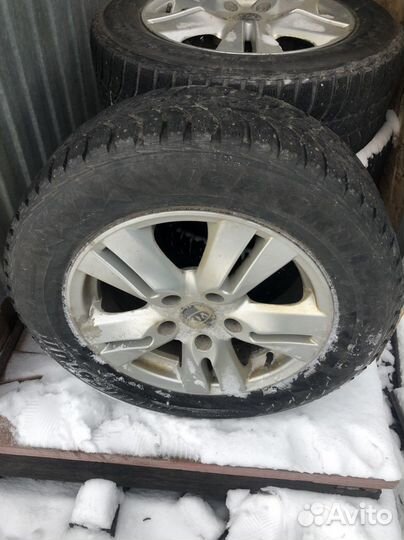 R15 Bridgestone Ice Cruiser 5000 195/65, PCD 5x114.3 DIA 54