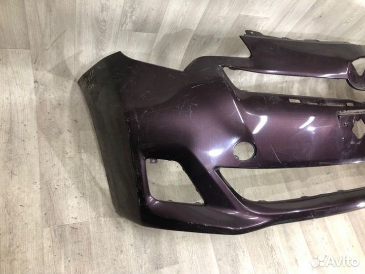 Бампер перед. toyota ractis