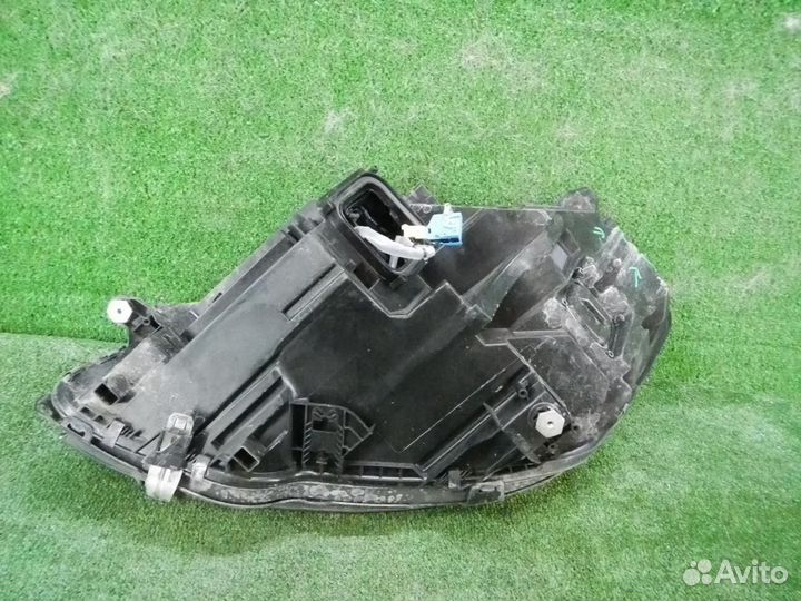 Фара правая Mercedes-Benz S-Class