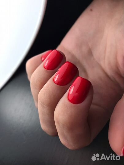 Маникюр с выездом на дом