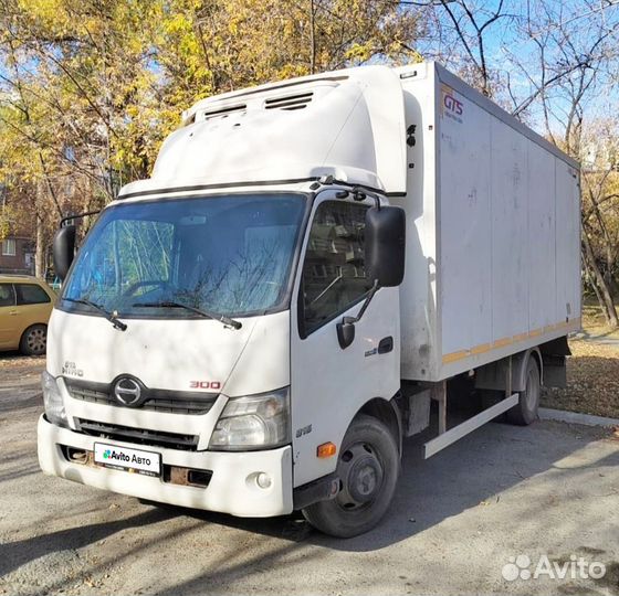 Hino 300 (Dutro), 2017