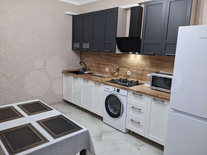2-к. квартира, 67 м², 7/9 эт.