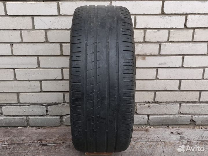 Pirelli P Zero Rosso 235/40 R18 95Y