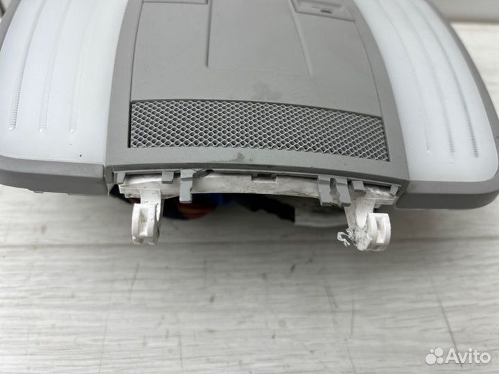 Плафон передний Mercedes Cls W218 642.853 2011