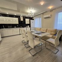 4-к. квартира, 120 м², 8/9 эт.