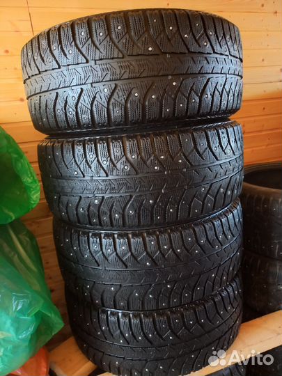 Bridgestone Ice Cruiser 5000 235/50 R18
