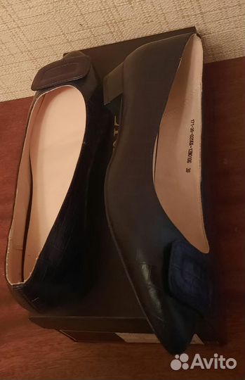 Туфли женские 39 размер черные