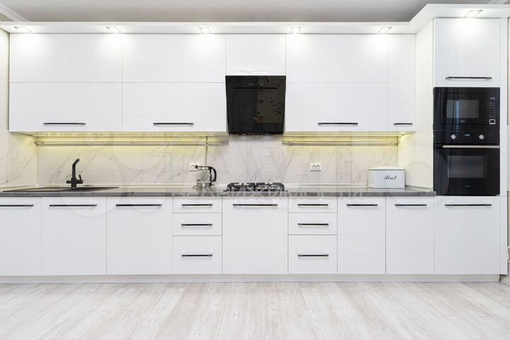 Дом 214,2 м² на участке 10 сот.