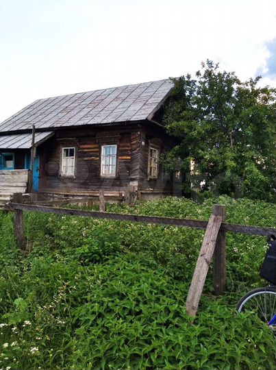 Дом 25 м² на участке 6 сот.