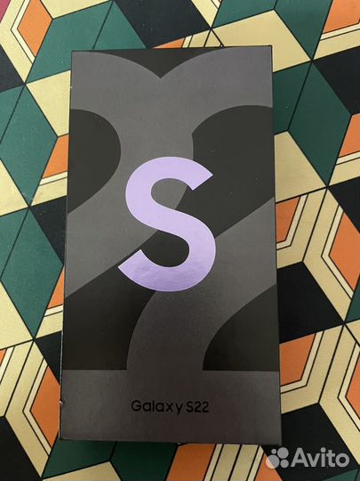 Samsung galaxy s22 purple