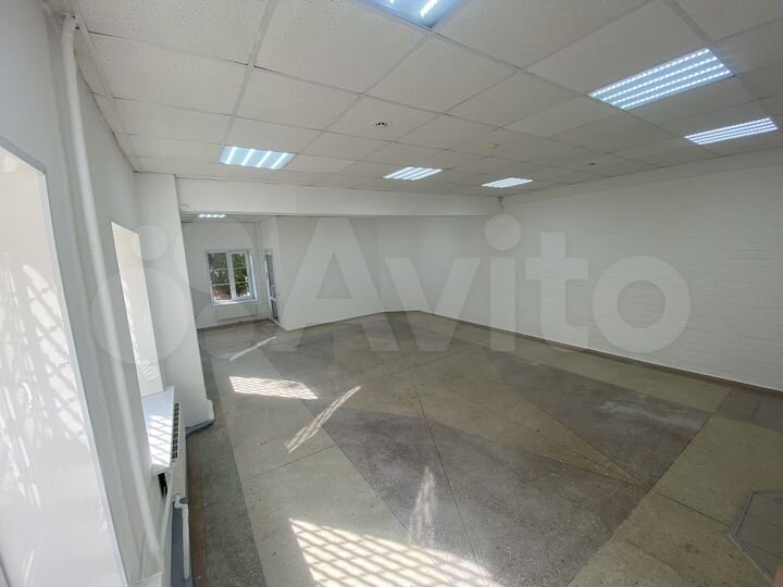 Свободное помещение 100 м²