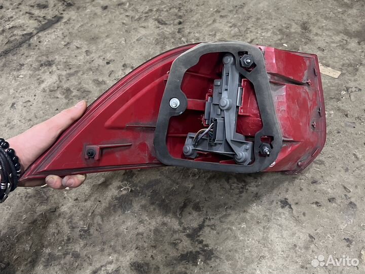 Задний правый фонарь Фольксваген гольф 6 универсал